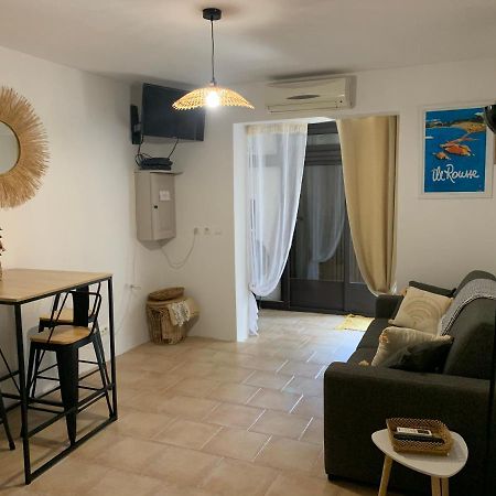 Studio Tout Equipe De 27M2, A 100M De La Mer, Et 500M Des Commerces Algajola  Ngoại thất bức ảnh