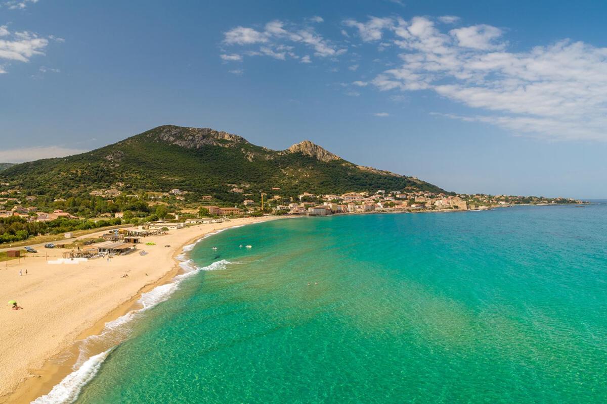 Studio Tout Equipe De 27M2, A 100M De La Mer, Et 500M Des Commerces Algajola  Ngoại thất bức ảnh